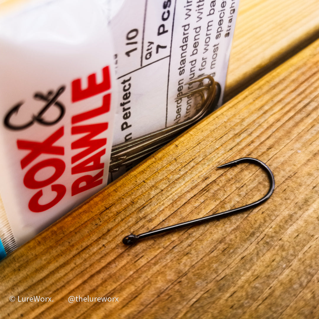 Cox & Rawle Aberdeen Perfect Straight Eye Sea Fishing Hooks - Black Nickel (Size Varies)